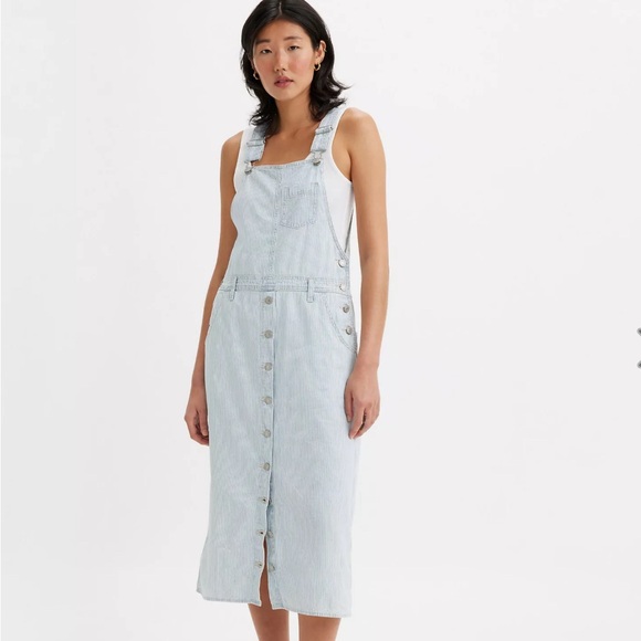 Live It Up in Levis! Levis Tico Jumper Dress - Picture 4 of 5